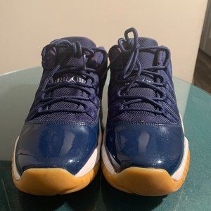 Air Jordan 11 Retro Low "Navy Gum"